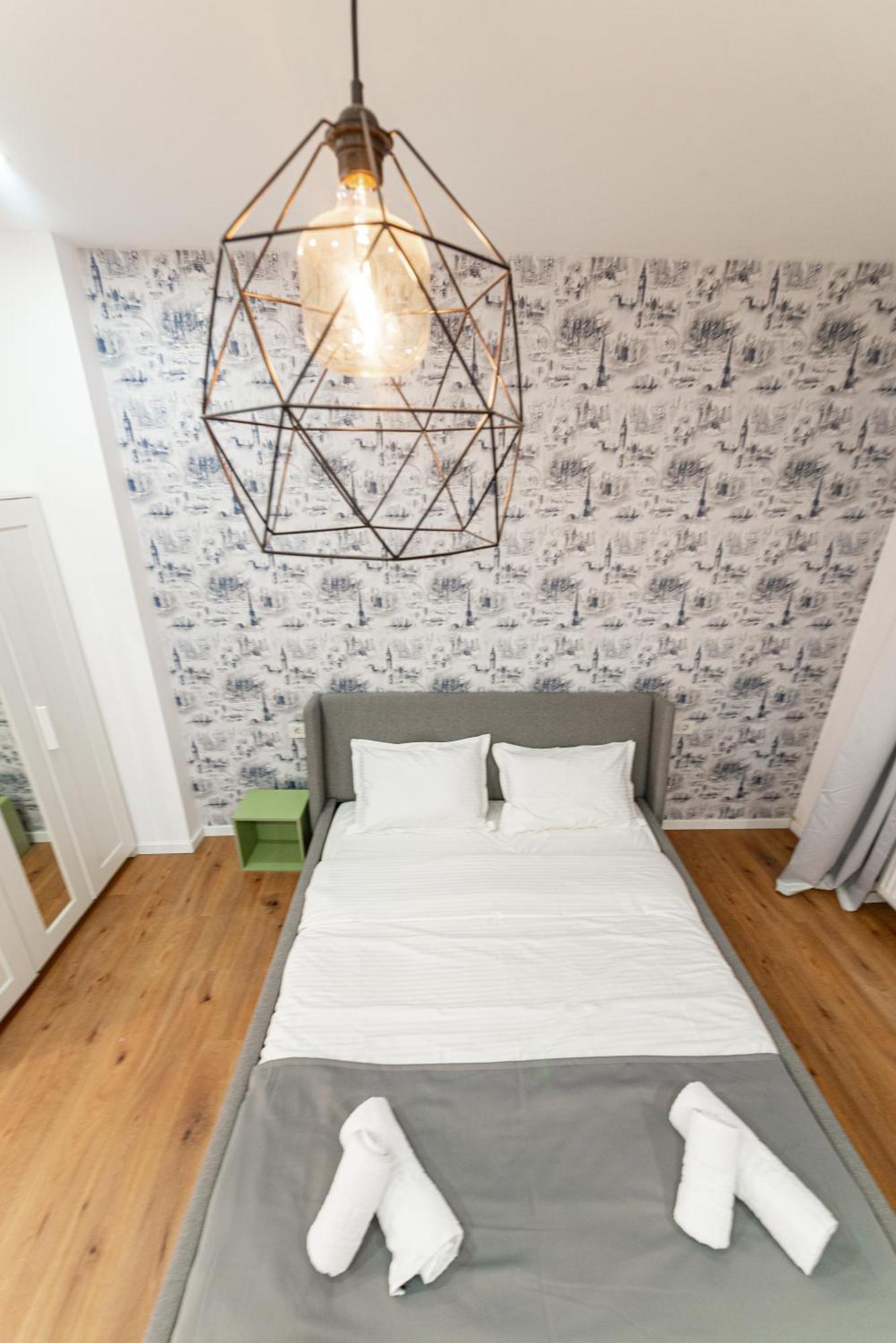 Ultracentral Spacious Apartment 4Br 布加勒斯特 外观 照片