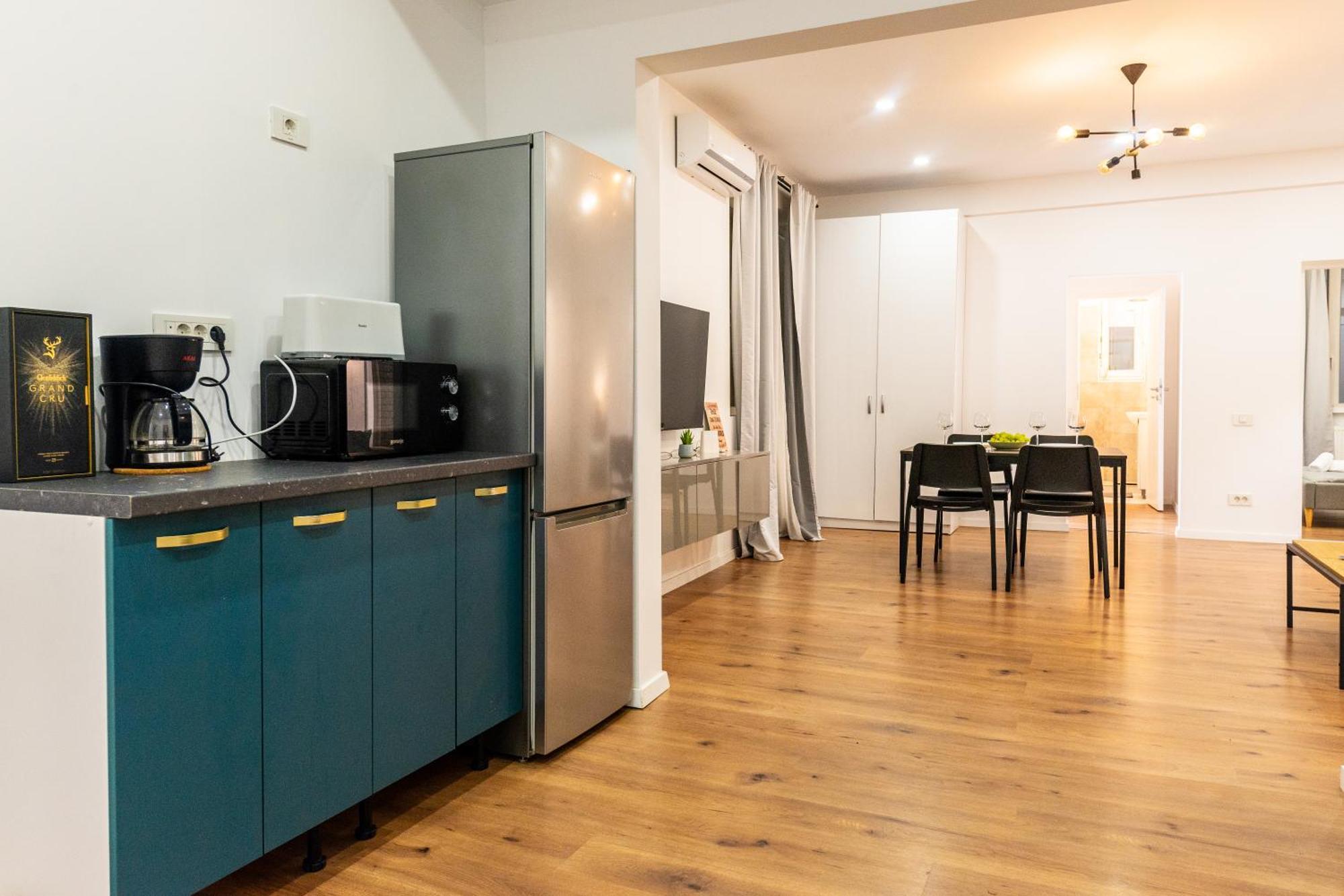 Ultracentral Spacious Apartment 4Br 布加勒斯特 外观 照片