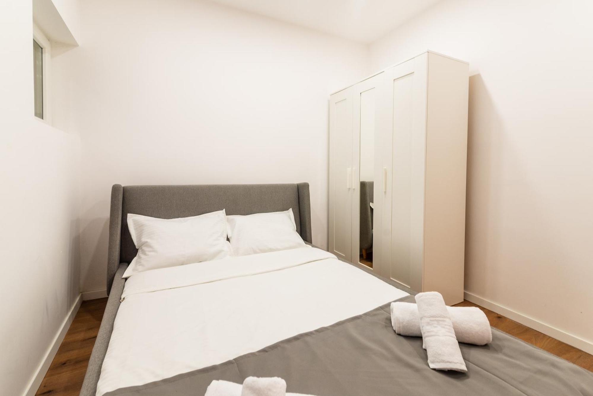Ultracentral Spacious Apartment 4Br 布加勒斯特 外观 照片