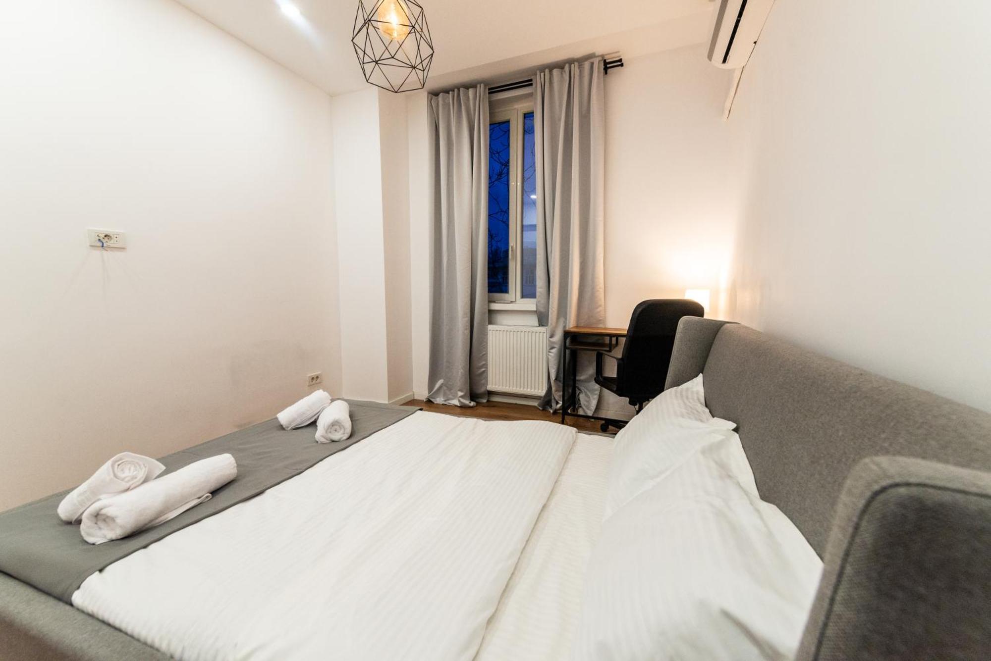 Ultracentral Spacious Apartment 4Br 布加勒斯特 外观 照片